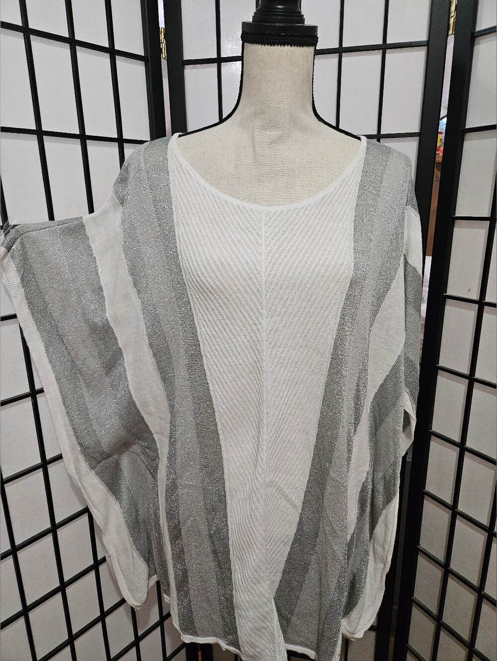 Chico's L/XL White & Silver Metallic Knit  Poncho  Top
